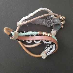 FREE PEOPLE bracelet set